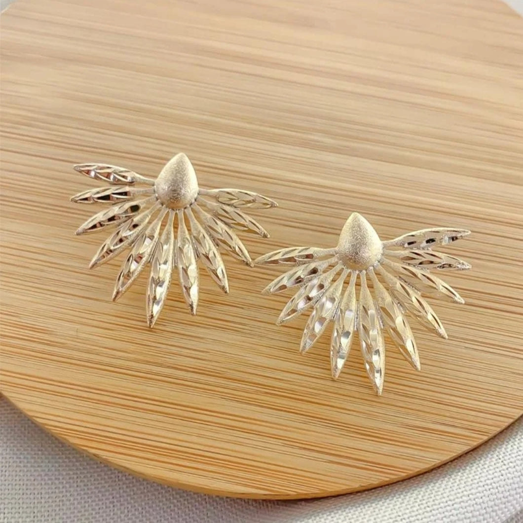 BRINCO LEQUE TRABALHADO