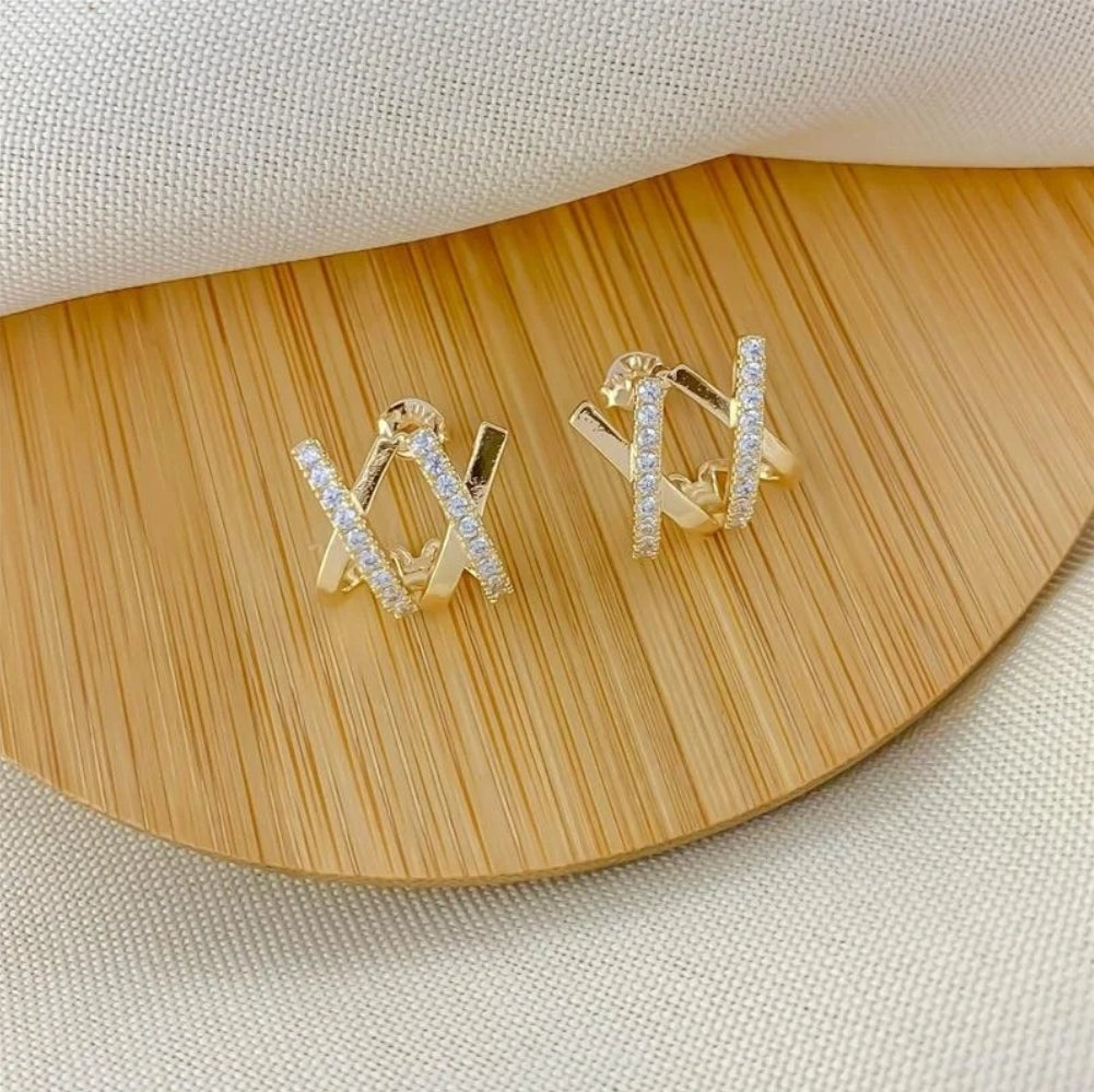 BRINCO EAR HOOK X DUPLO CRAVEJADO